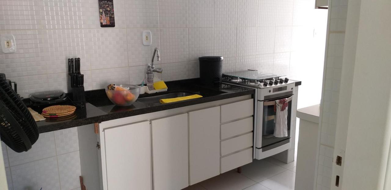 A 250M Da Praia Da Enseada Guarujá Exteriör bild